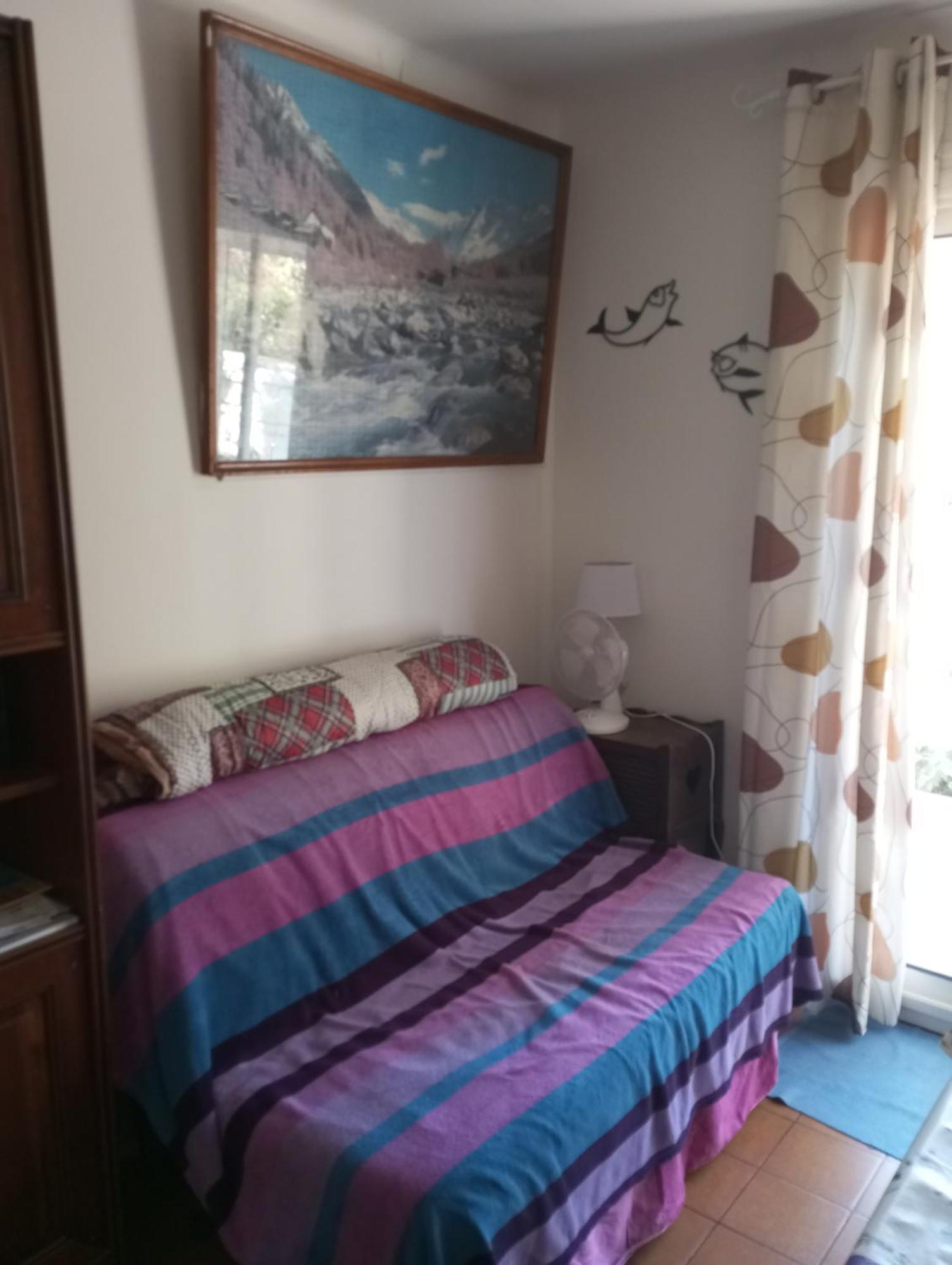 Reynès F1 Chambre Et Cuisine מראה חיצוני תמונה